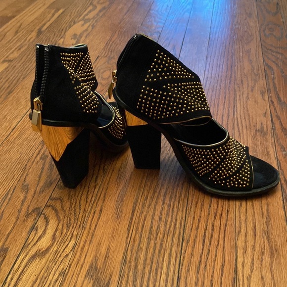 Dolce Vita Heels - Picture 2 of 3